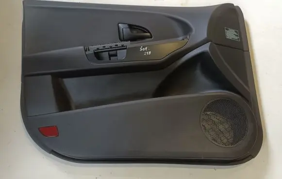 KIA Ceed Front door card panel trim 823101H000