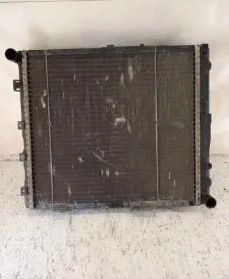 Mercedes-Benz E W124 Coolant radiator