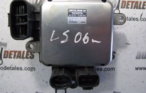 Lexus LS 430 Fan control module 8925730040 4993003151