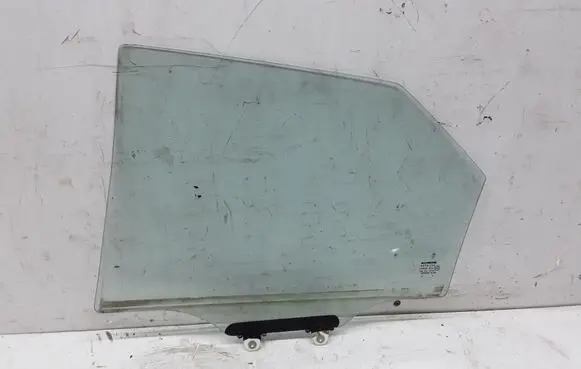 Honda Civic Rear door window glass