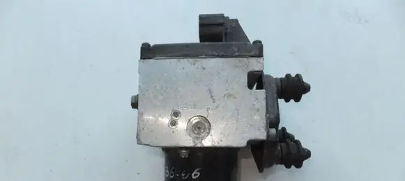 Volkswagen PASSAT B6 ABS Pump VW3C0614095Q 3C0614095Q