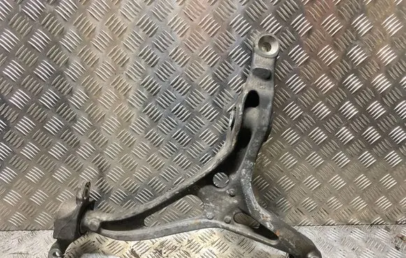 Mercedes-Benz GL X164 Front lower control arm/wishbone 000082367106