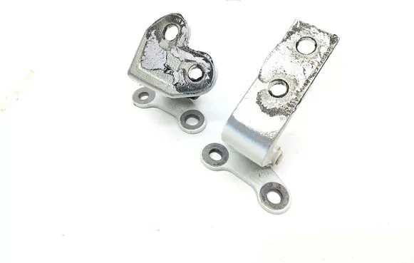 Rear door hinge set