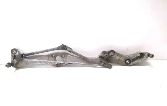 BMW 7 E65 E66 Front wiper linkage 