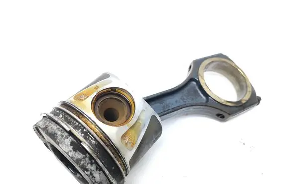 Mercedes-Benz E W212 Piston with connecting rod A65100