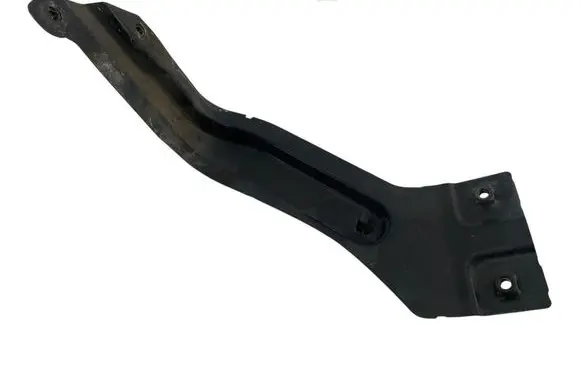 Volkswagen Touran II Fender mounting bracket 1T0821136C