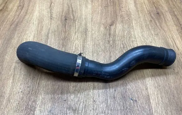 Land Rover Range Rover L405 Intercooler hose/pipe FPLA6K770C