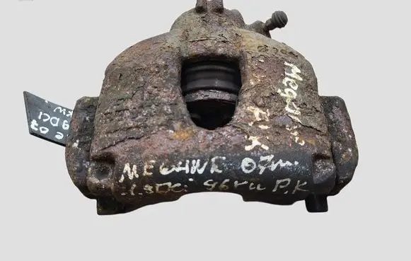 Renault Megane II Front brake caliper