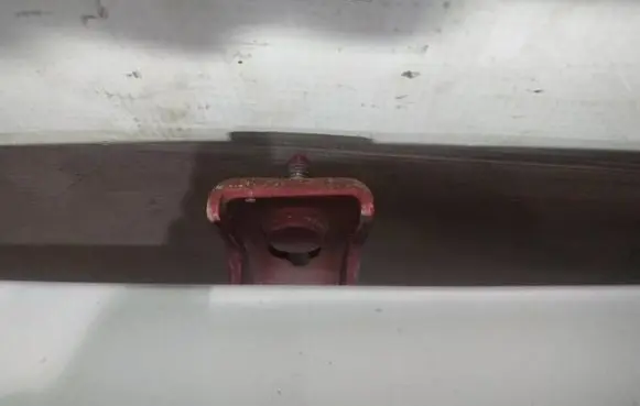 Citroen DS3 Tailgate/trunk/boot hinge
