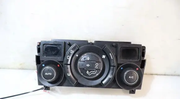 Interior fan control switch