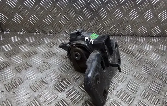 Toyota Prius+ (ZVW40) Engine mount bracket