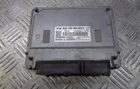 Volkswagen Fox Engine control unit/module 03D906023Q
