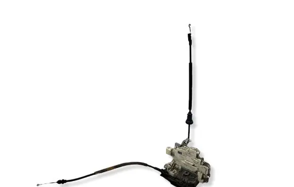 Volkswagen PASSAT B7 Rear door lock 3C4839015A