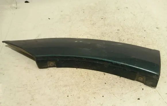Mitsubishi Pajero Rear arch trim mr478750
