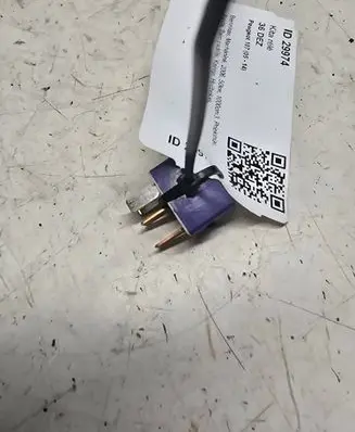 Peugeot 107 Other relay 2830028010