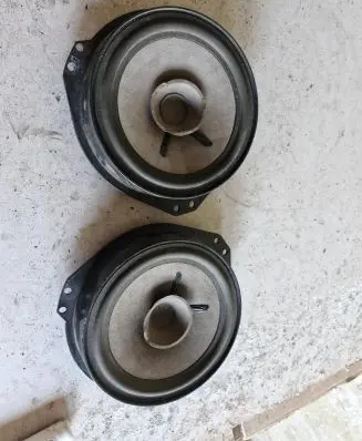 Opel Vectra B Front door speaker