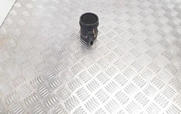 Opel Zafira B Mass air flow meter 0281002832 55561301