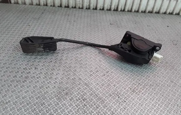 Peugeot 407 Accelerator throttle pedal 07904D11