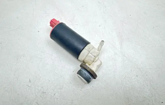 Honda Civic Windscreen/windshield washer pump