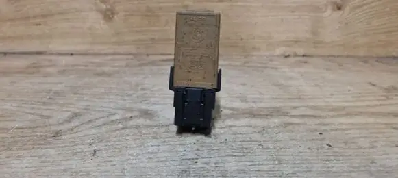 BMW 3 E46 Window control relay 61368384505