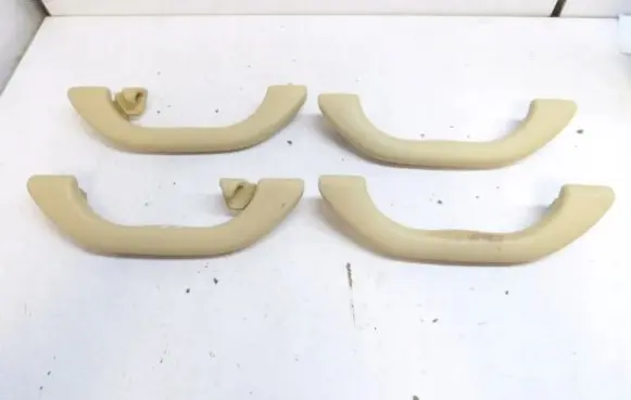 Volkswagen PASSAT B5.5 Front interior roof grab handle