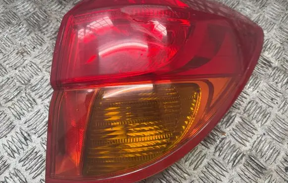 Subaru Legacy Rear/tail lights 