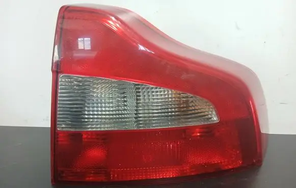 Volvo S80 Rear/tail lights 162516