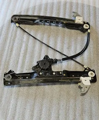 Chrysler Town u0026 Country V Sliding door electric window regulator 3014874 3014874R