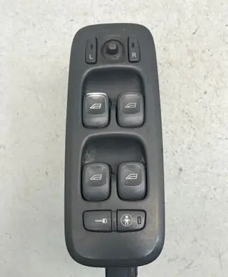 Volvo S60 Electric window control switch 8682836 01W31E MD31YY00765