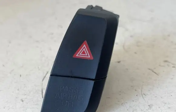 Audi A4 S4 B8 8K Hazard light switch 8k2941509a 344094349
