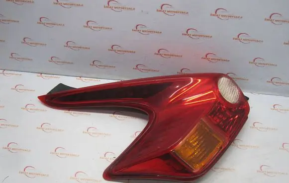 Nissan Juke I F15 Rear/tail lights 