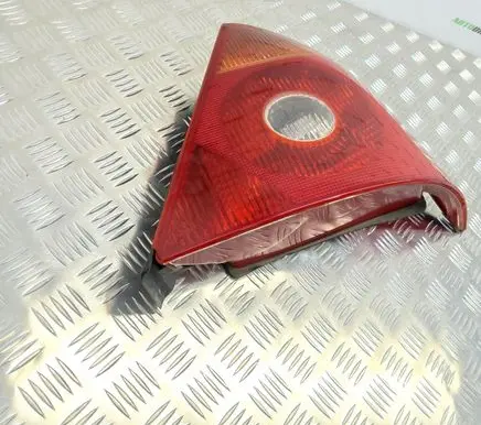 Ford Mondeo Mk III Rear/tail lights 1S7113404A