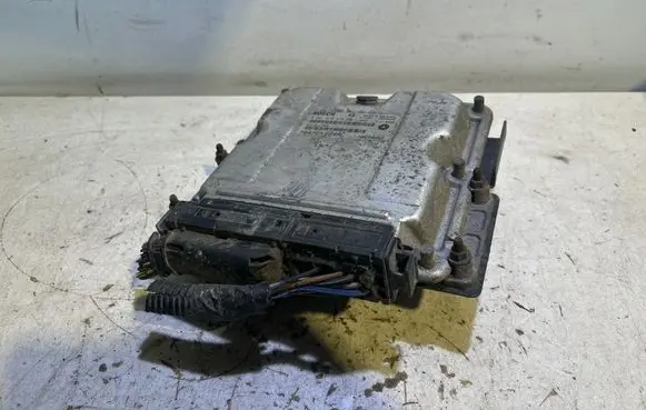 Chrysler Voyager Engine control unit/module 28SA5431 TED275107958 0281010814