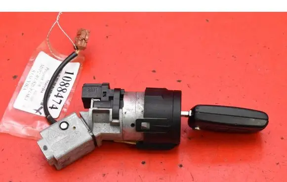 Peugeot 308 Ignition lock 36410600