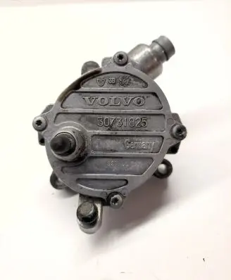 Volvo S80 Vacuum pump 30731825