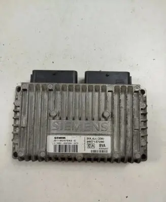 Peugeot 206 Engine control unit/module 9657137280 S118047542C