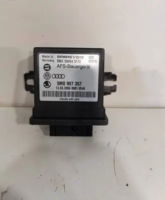Volkswagen PASSAT B6 Light module LCM 5M0907357 5WK49172 13032006000105
