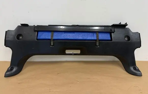 Trunk/boot sill cover protection