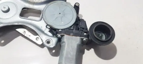 Lexus IS 220D-250-350 Front door window regulator motor 8571058010 062040-1760