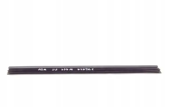 Mercedes-Benz S W221 Rear door windshield rail 