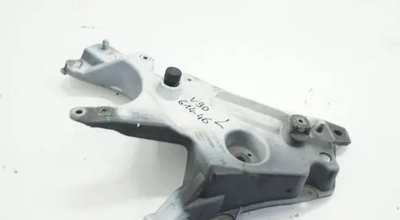 Volvo S90, V90 Fender mounting bracket 31378984ACR 31378984