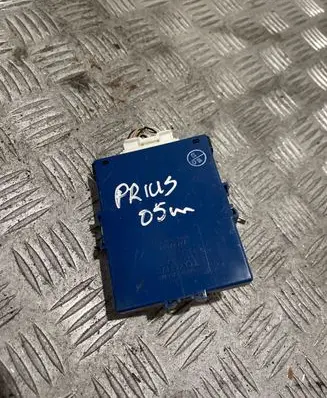 Toyota Prius (XW20) Comfort/convenience module 8911147030