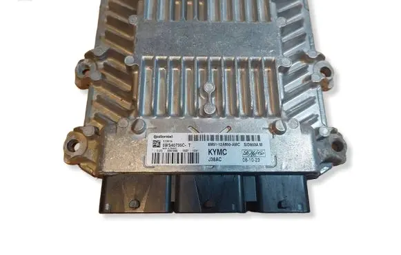 Ford Focus Engine control unit/module ECU 8M5112A650AMC 5WS40735CT SID803AM