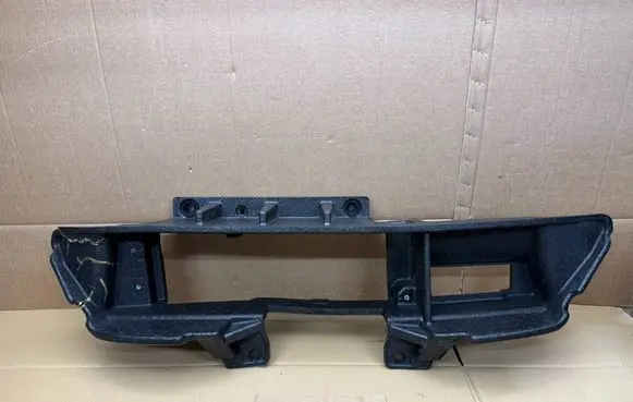 Renault Arkana Front bumper foam support bar 828206913R