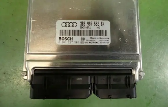 Audi A6 S6 C5 4B Engine control unit/module ECU