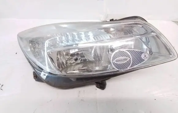 Opel Insignia A Headlight/headlamp 13226781
