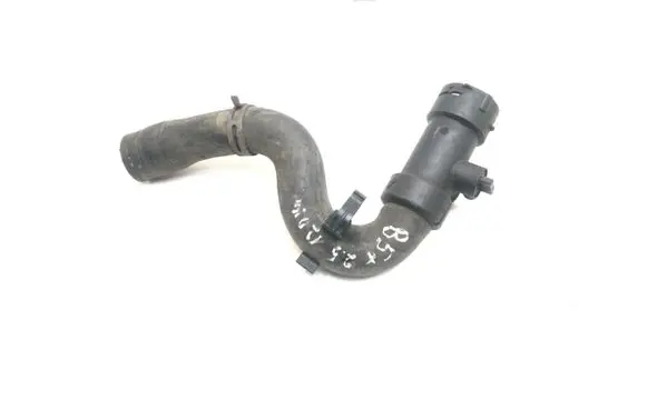 Volkswagen PASSAT B5.5 Engine coolant pipe/hose 4B0121049D