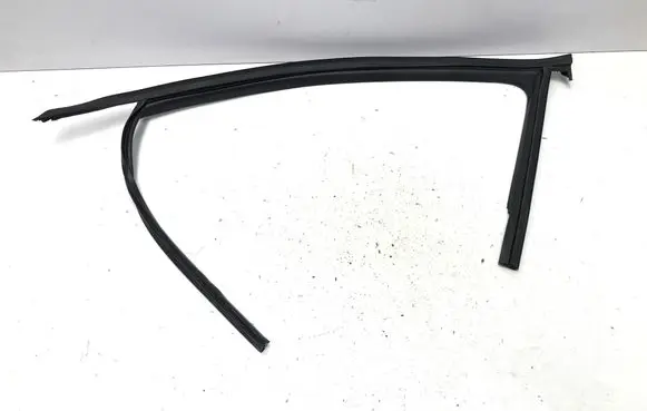 Audi Q4 e-tron Front door glass trim molding 89A837439A