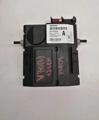 Volvo V70 Phone control unit/module 30782439 30782439A