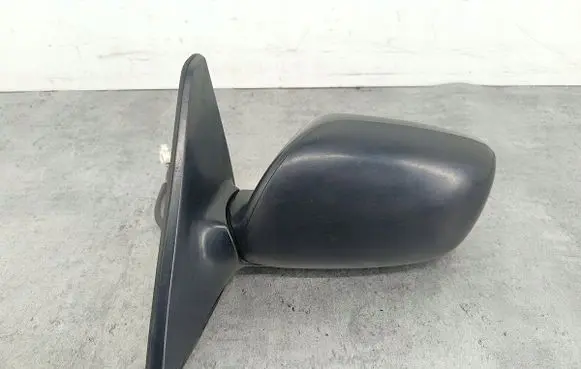 Toyota Avensis T220 Front door electric wing mirror E11015440